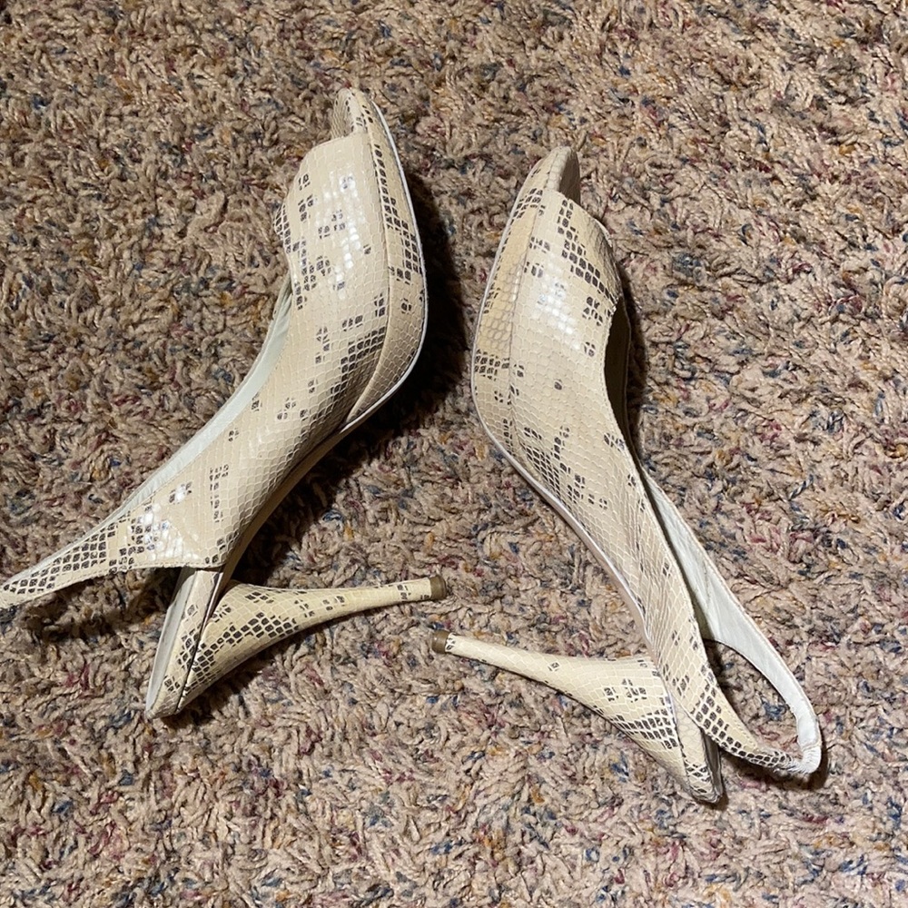 Bettye Muller Italy slingback peep toe pumps